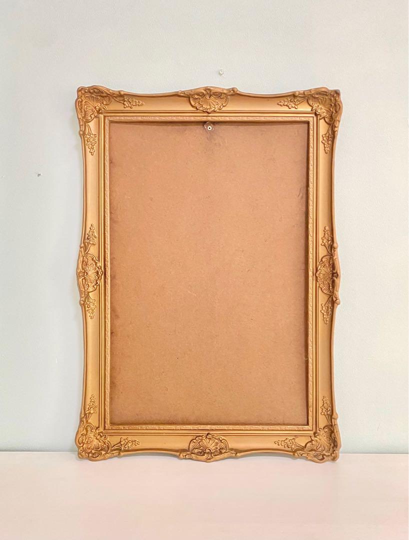 Antique Vintage Mirror Frame / Picture Frame ( no glass), Furniture