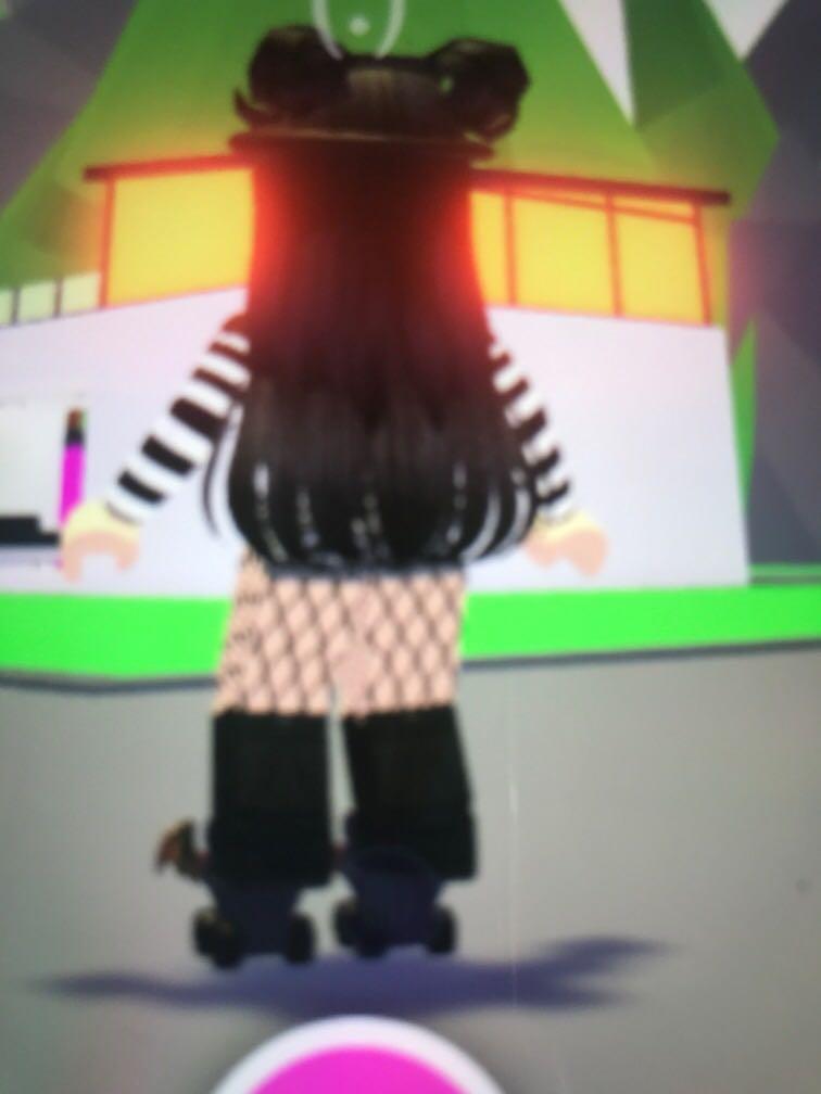 Bat Face Roller Skates(From RobloxAdopt Me!), 汽車配件, 其他 Carousell