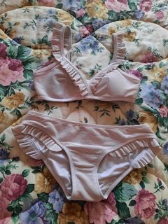 (Category: ) located in . Submitted by littlemissmeraki (Listing ID 1177100612, Image 1). Description: .