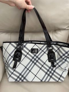 （分類：）位於 。 由 zemmmmmm 提交（商品編號 1177092111，圖片 1）。簡介： 。