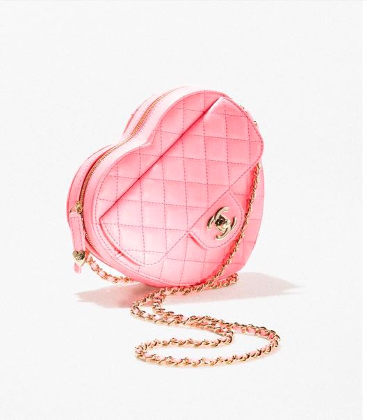 Chanel Heart bag in pink, Luxury, Bags & Wallets on Carousell