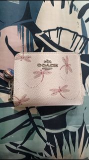 (Category: ) located in . Submitted by we_can_exchange_item (Listing ID 1177124296, Image 1). Description: .