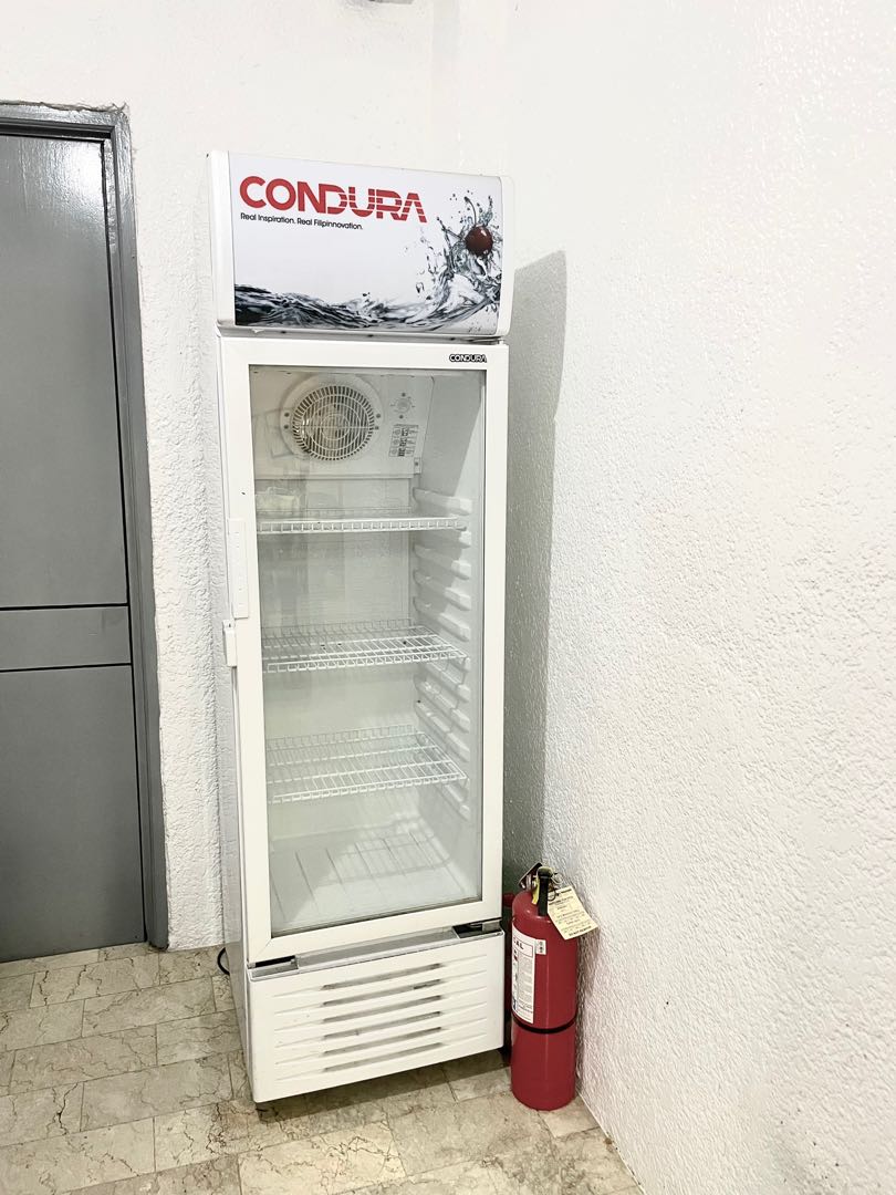 Condura 8 cu ft Beverage Cooler/Chiller, TV & Home Appliances, Kitchen