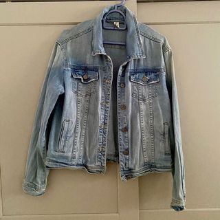 (Category: ) located in . Submitted by mayarosli (Listing ID 1177137111, Image 1). Description: .