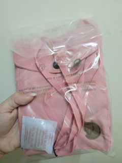（分類：）位於 。 由 ttttt7788 提交（商品編號 1177212707，圖片 1）。簡介： 。