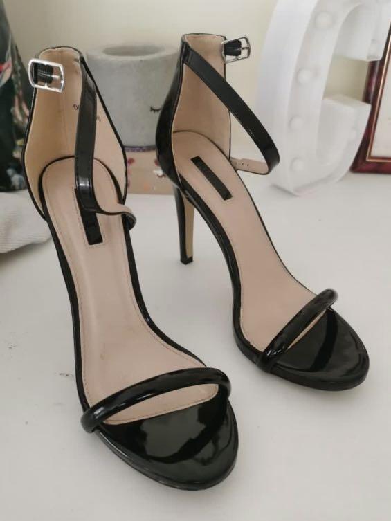 Black stilettos hot sale forever 21