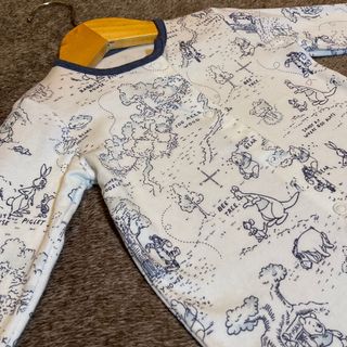 (Category: ) located in . Submitted by Uries.Closet (Listing ID 1177124630, Image 1). Description: .