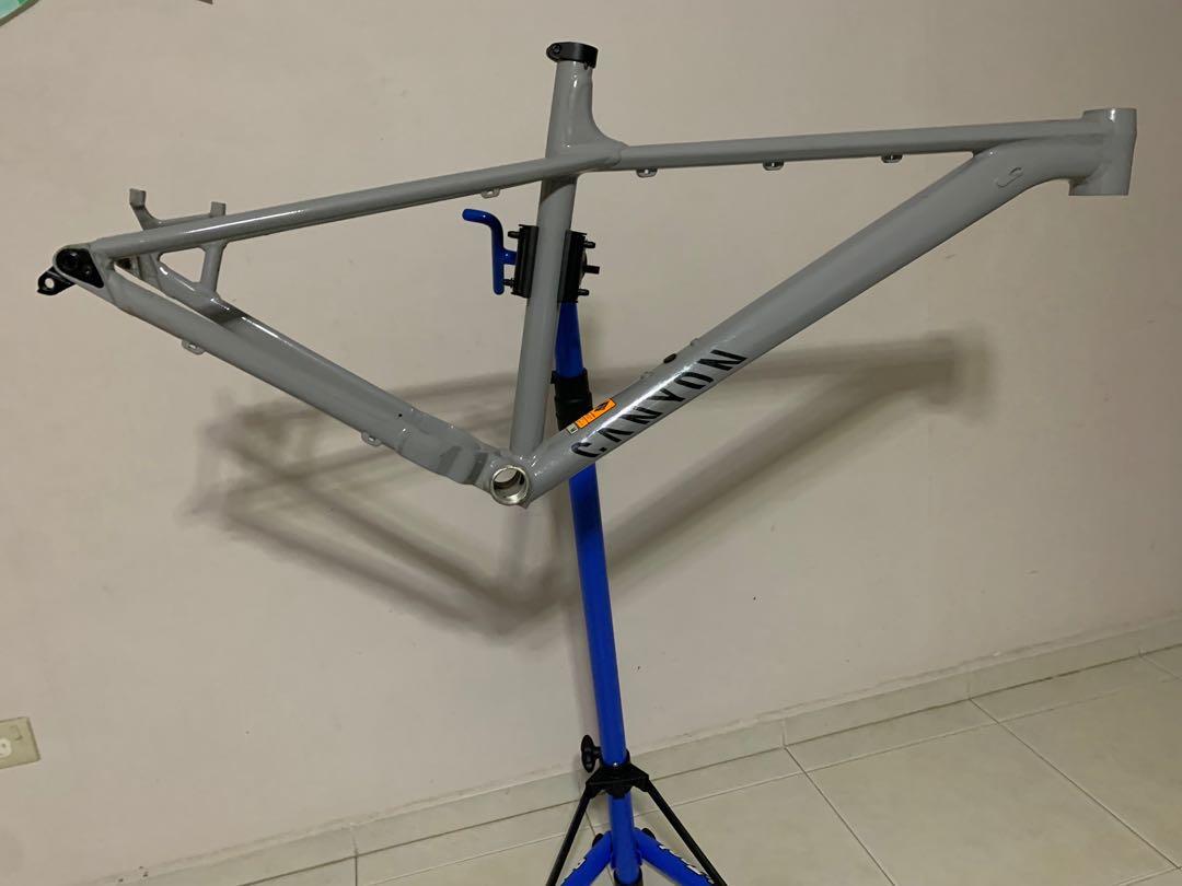 Canyon shop stoic frame