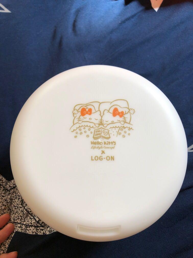 Hello kitty diffuser （分類：空氣清新機及抽濕機）位於 Hong Kong。 由 stforad 提交（商品編號 1177110502，圖片 1）。簡介： 只用過幾次 喺logon 買。