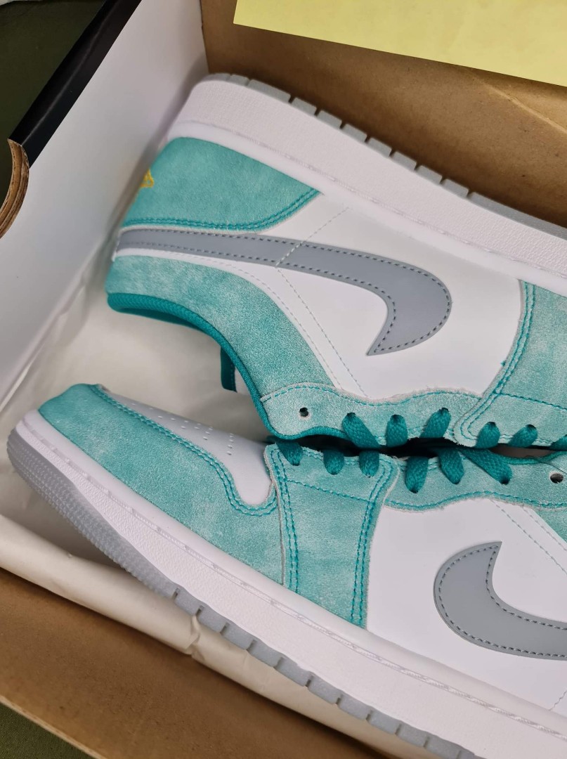 Jordan 1 Low New Emerald SE Turbo Green Men s Fashion Footwear