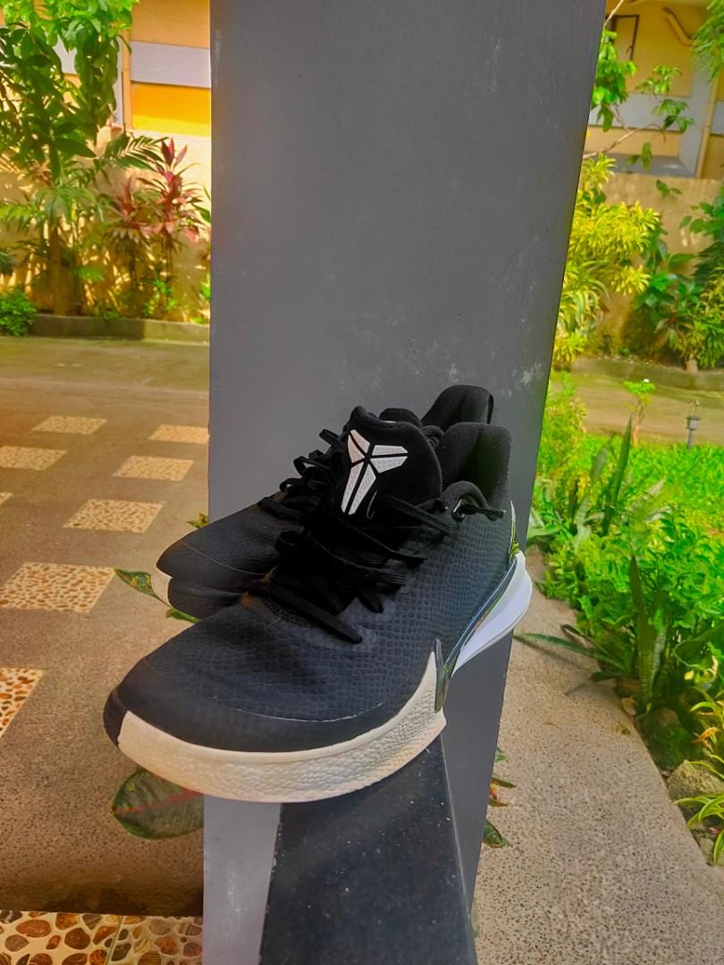 kobe mamba focus black and white