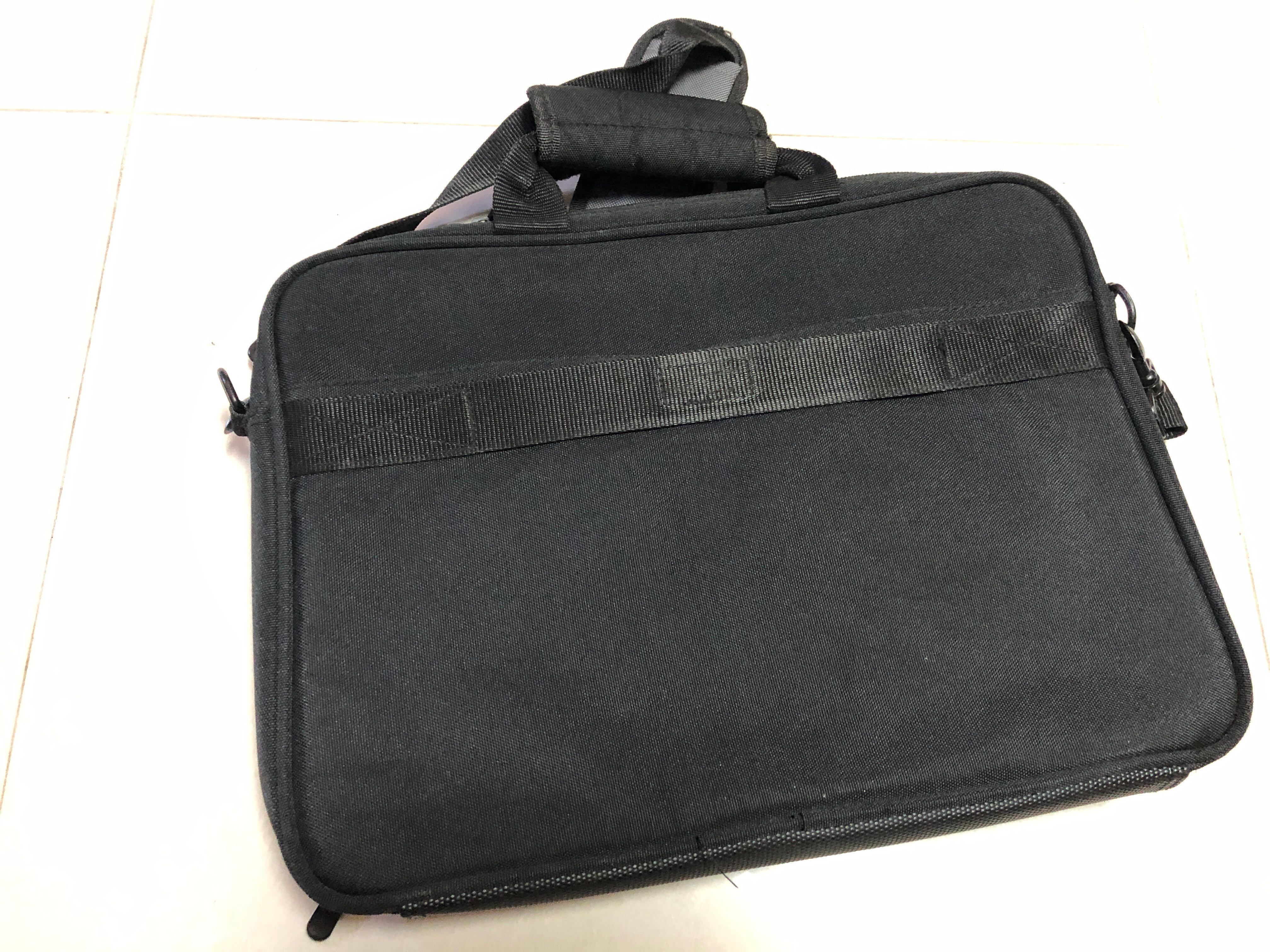 Lenovo notebook / laptop bag, Computers & Tech, Parts & Accessories
