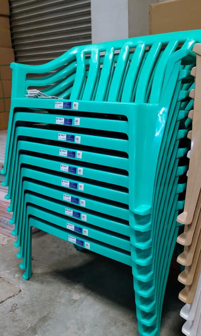Uratex loveseat outlet