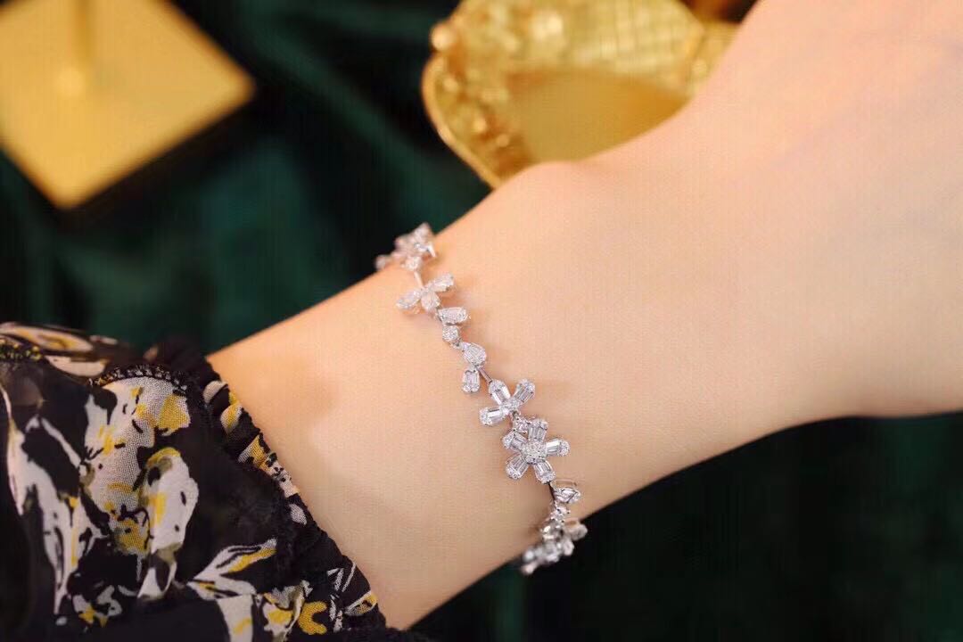 Girls diamond bracelet outlet