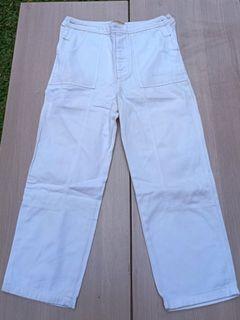 Loose Pants / Celana Putih Reprice