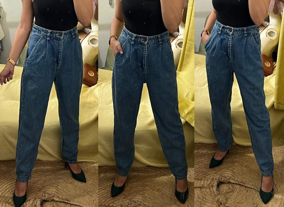 https://media.karousell.com/media/photos/products/2022/8/7/mom_jeans_size_2526_1659869791_f1da40ae.jpg