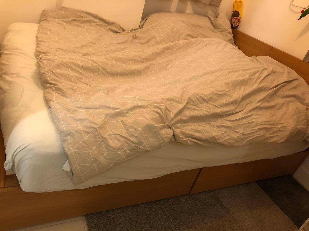 Muji double bed Oak Wood with storage bed frame, 傢俬＆家居, 傢俬, 床架及床褥 on