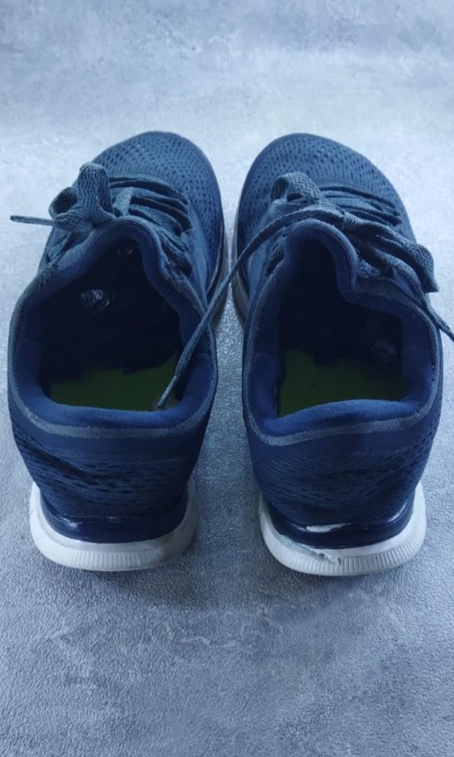 nike frees 2.0