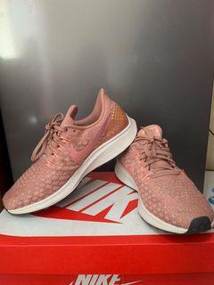 Nike Zoom Pegasus 35 Preloved