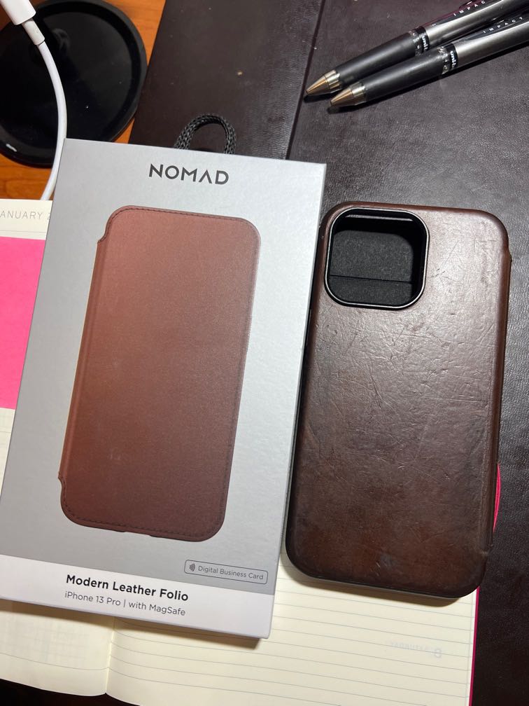 Nomad Modern Leather Folio Case iPhone 13 Pro, Mobile Phones & Gadgets