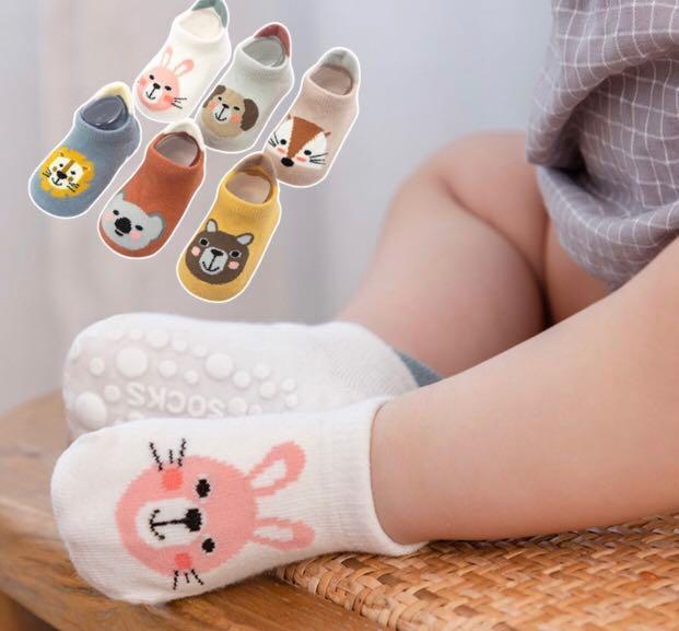 Cute non clearance slip socks