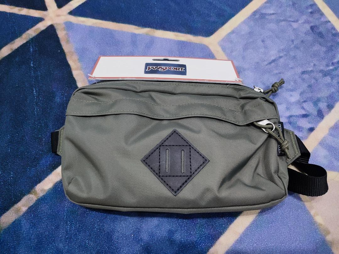 Jansport waisted deals