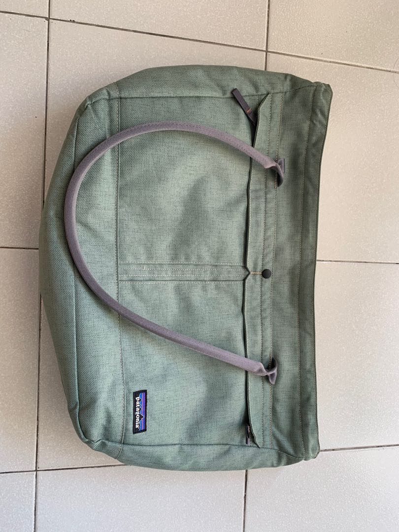 Patagonia best sale transport tote