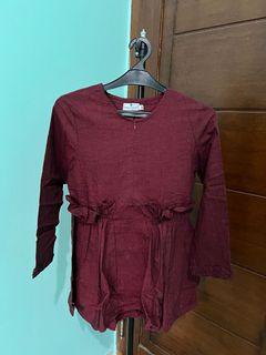 PINBUTTON.CO burgundy red blouse