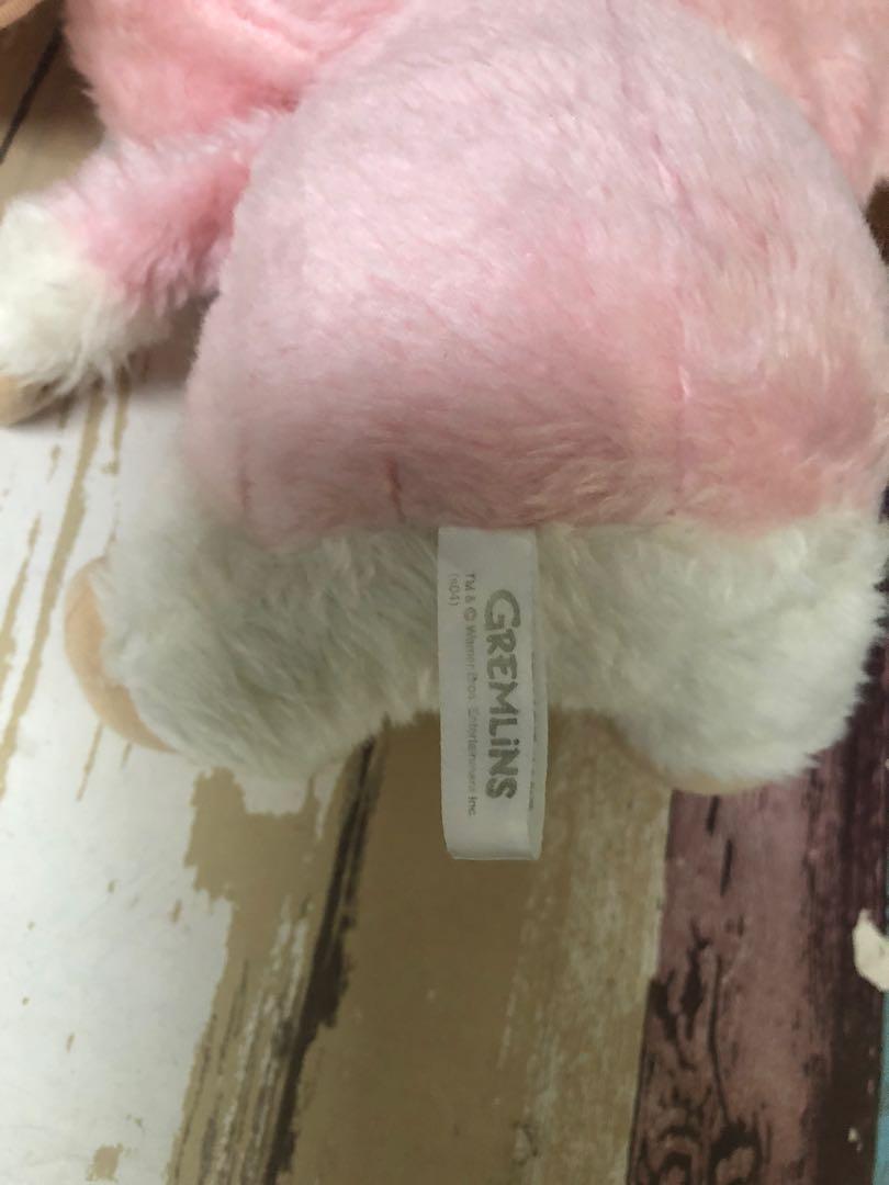 Pink gizmo gremlins doll (Category: Plushies & Soft Toys) located in Malabon City. Submitted by wtpickies (Listing ID 1177079947, Image 2). Description: Made in japan.