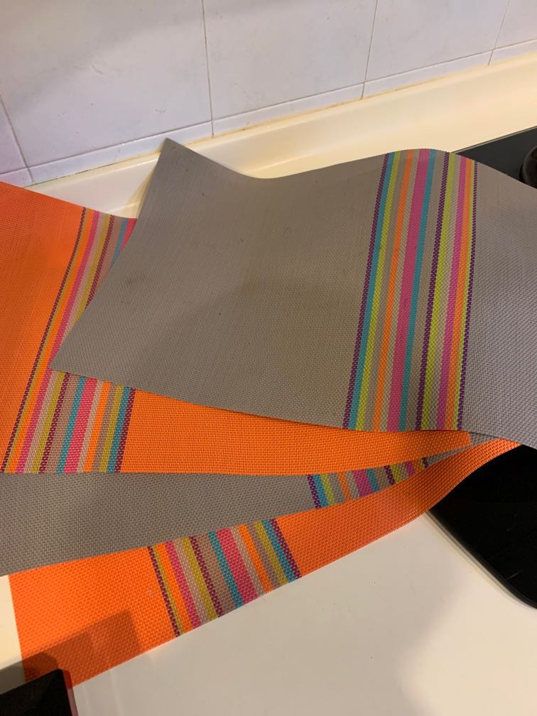 Plastic table mats, Furniture & Home Living, Kitchenware & Tableware