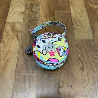 (Category: ) located in . Submitted by sponges (Listing ID 1177101635, Image 1). Description: .