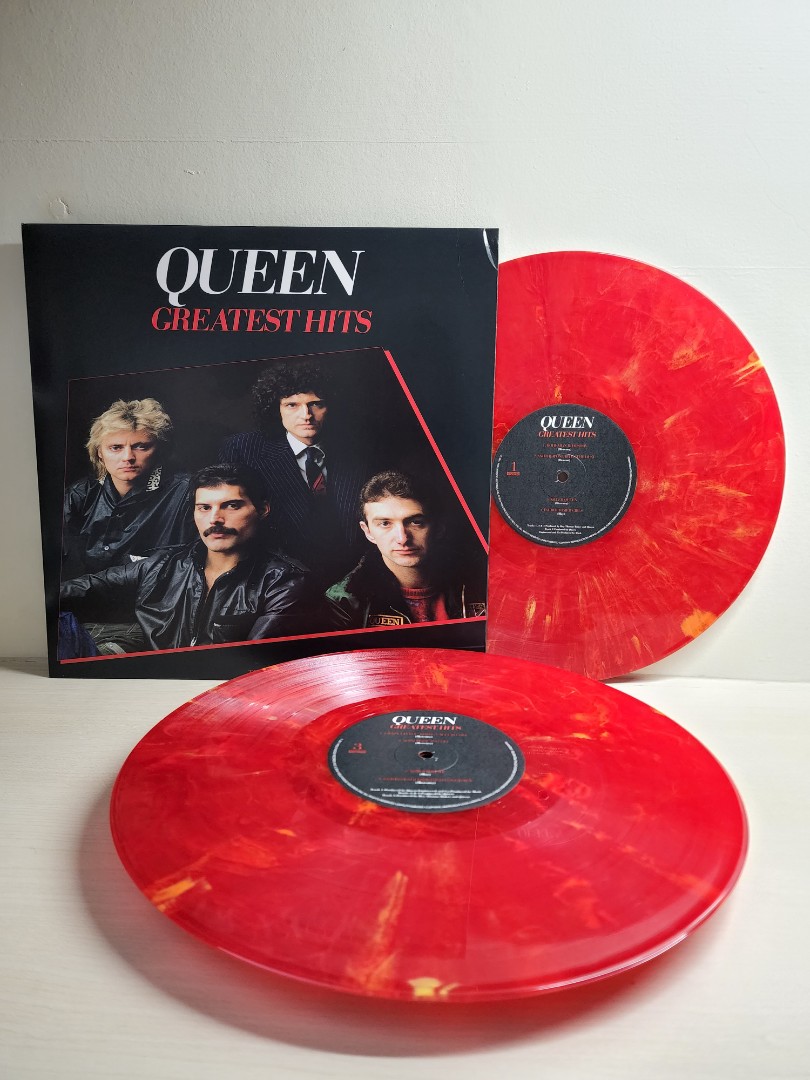 Queen - Greatest Hits I [coloured red and white Vinyl pressing