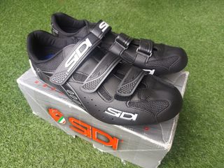 Mec spin shoes store