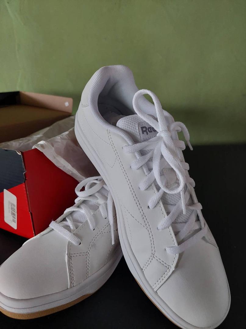 Royal complete clean reebok top