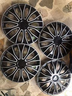 Almost New! Tires Hub Cap 14” inches
