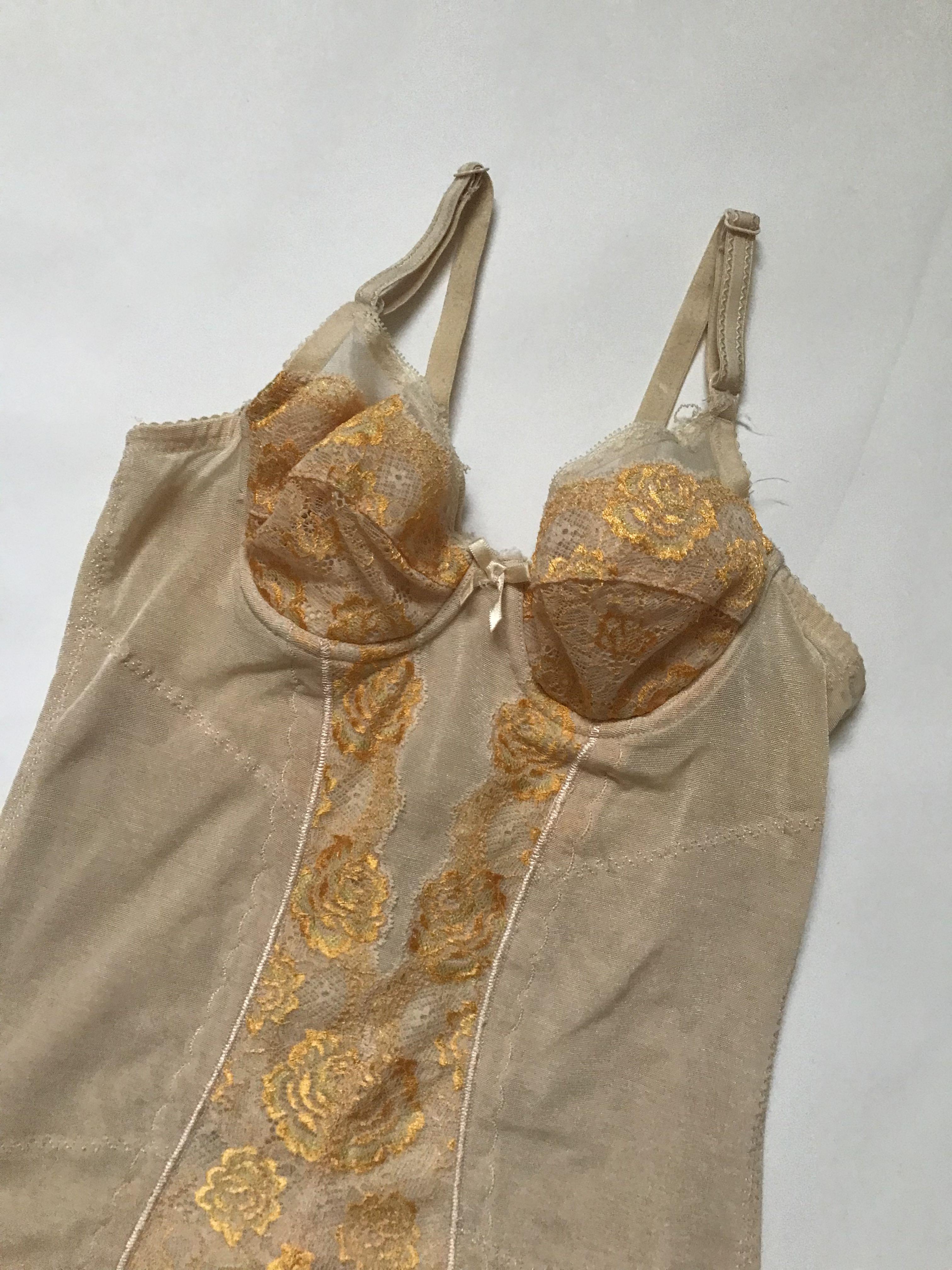 Yellow lace bustier shapewear (Category: Undergarments & Loungewear) located in Davao. Submitted by msfranfine (Listing ID 1177041312, Image 1). Description: Cup A.