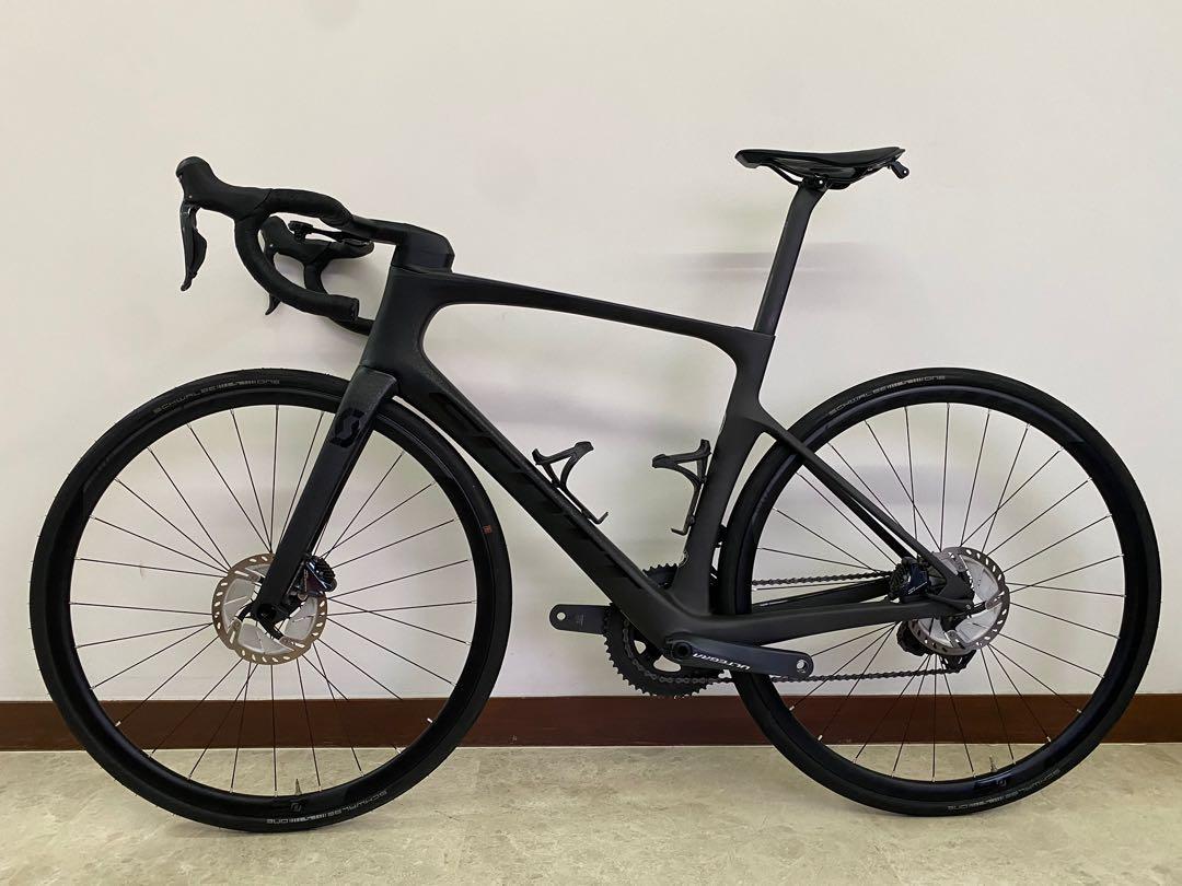 2021 Scott Foil 20 Disc Carbon Aero Di2 Disc Road Bike in Black