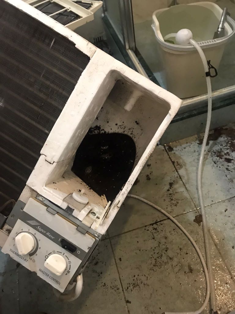 Clean the air conditioner62863124636417111