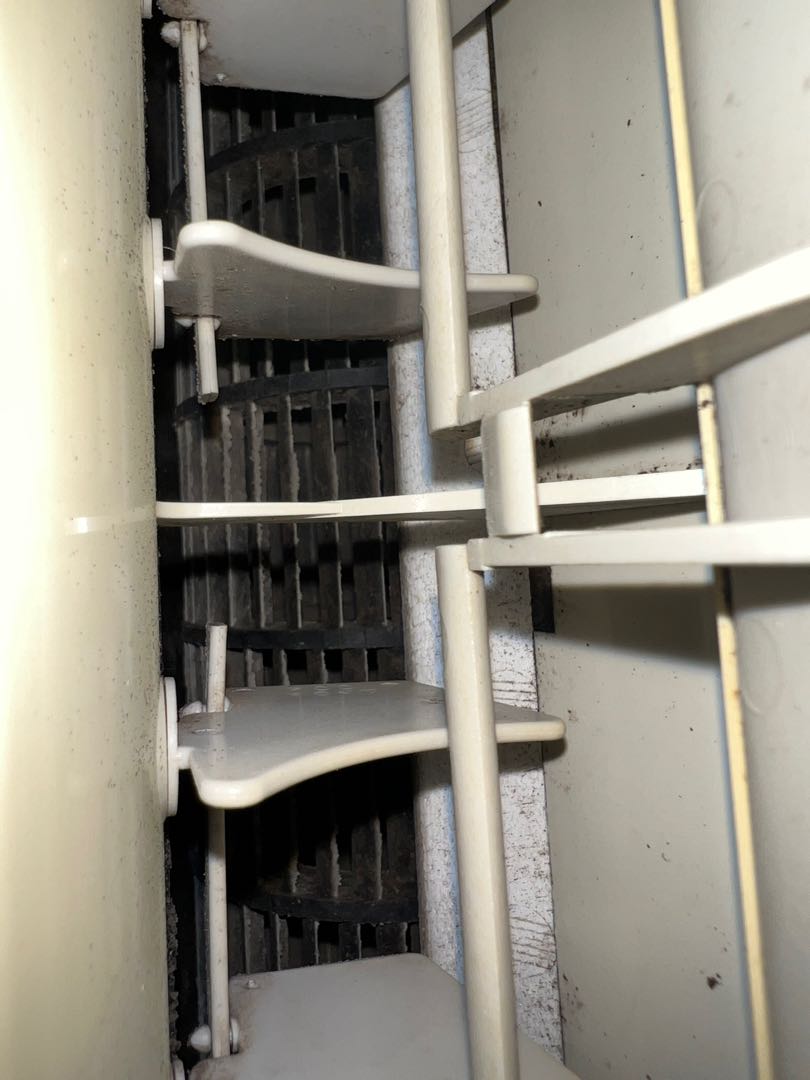 Clean the air conditioner62863124636417113