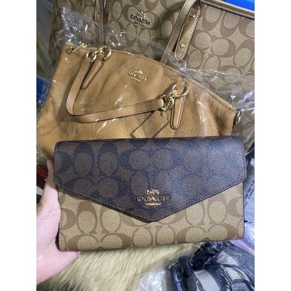 AUTHENTIC Coach Travel Envelope Wallet In Blocked Signature Canvas