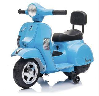 兒童電動車綿羊仔 mini Vespa PX150 藍色