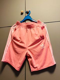 （分類：）位於 。 由 harate 提交（商品編號 1177297140，圖片 1）。簡介： 。