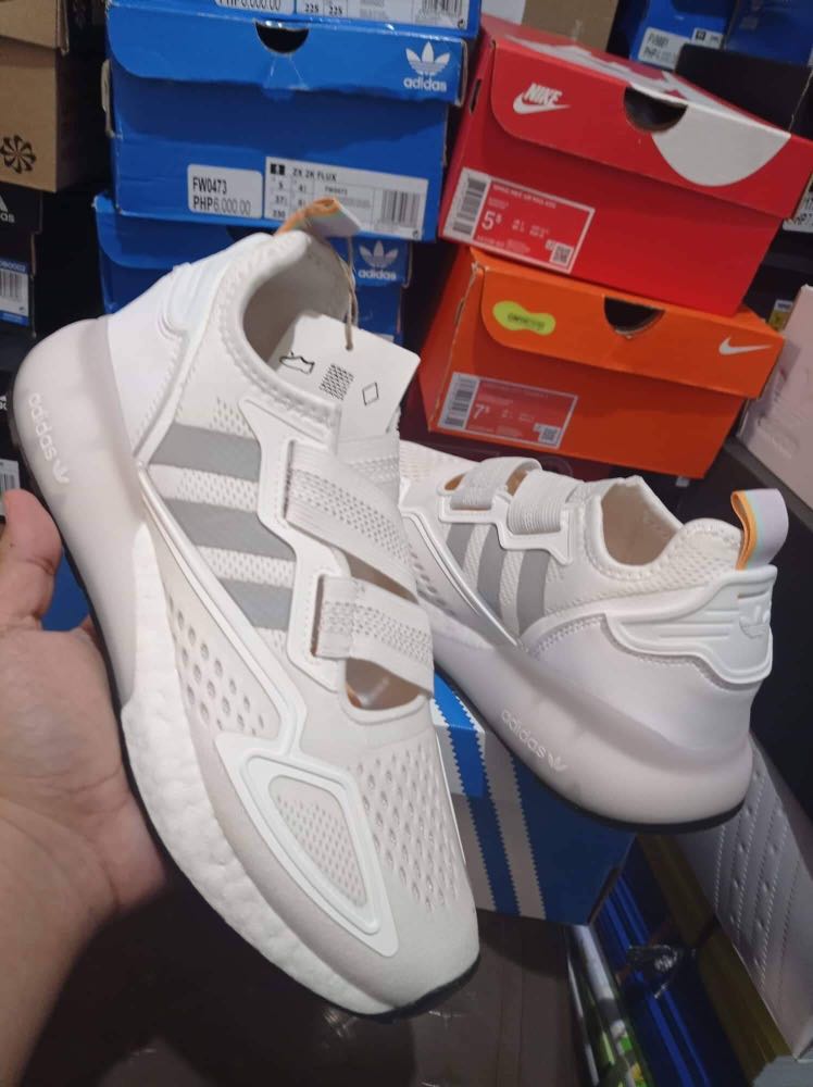 Adidas ZX 2k boost Lite, Women's Fashion, Footwear, Sneakers on Carousell