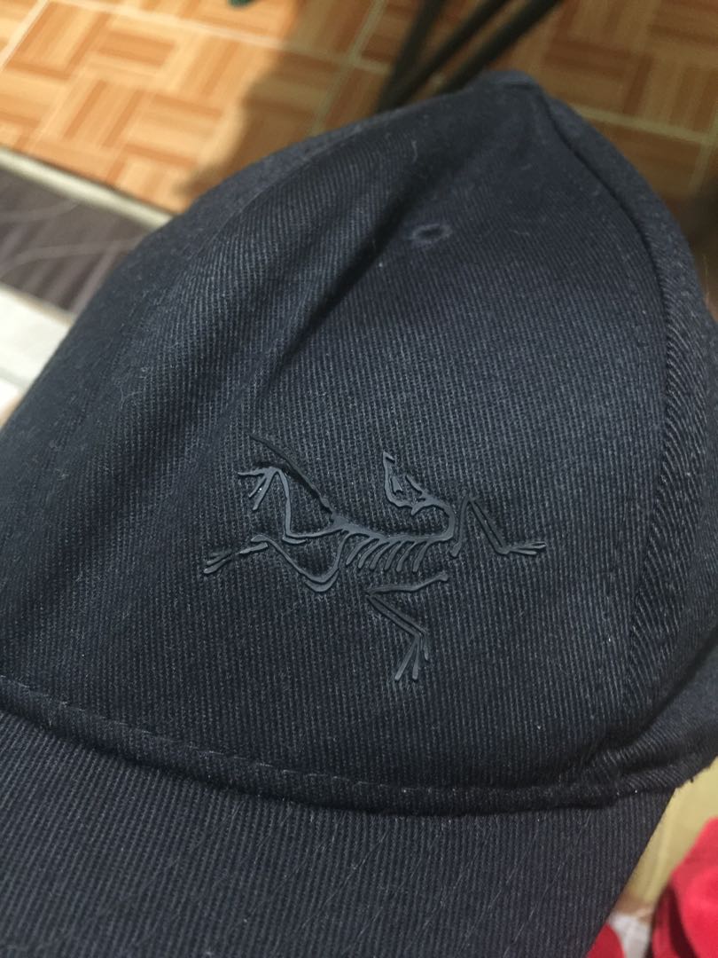 arcteryx ca 34438 hat