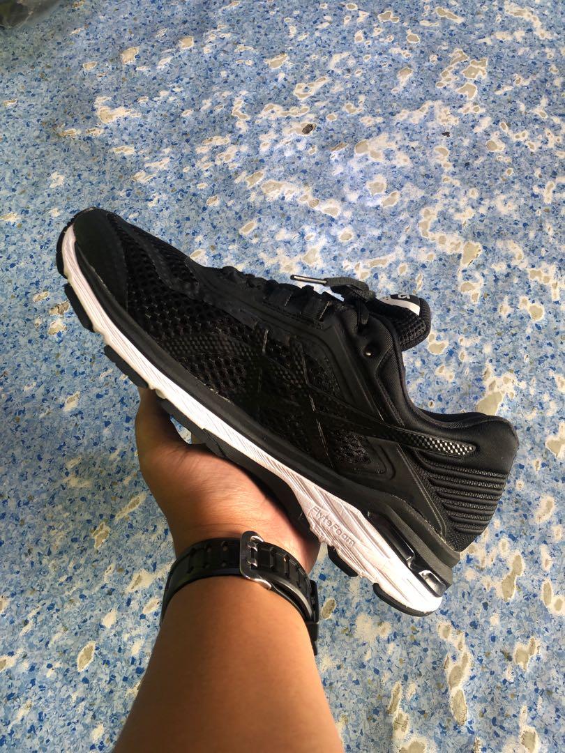 Gt-2000 6 black/black/carbon clearance