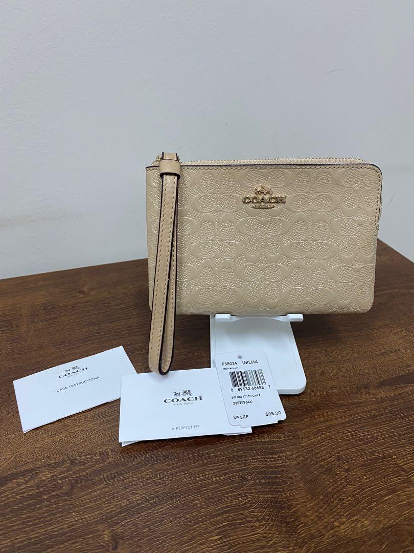 AUTHENTIC Coach Card and coin purse (Category: Luxury Bags & Wallets) located in Santa Rosa. Submitted by authenthei (Listing ID 1177362584, Image 1). Description: AUTHENTIC Light beige color Comes with cards and pricetag With card compartments No noticeable flaws Can fit iphone pro MOP: gcash/bdo/bpi SF on buyer No cod no cop no layaway .