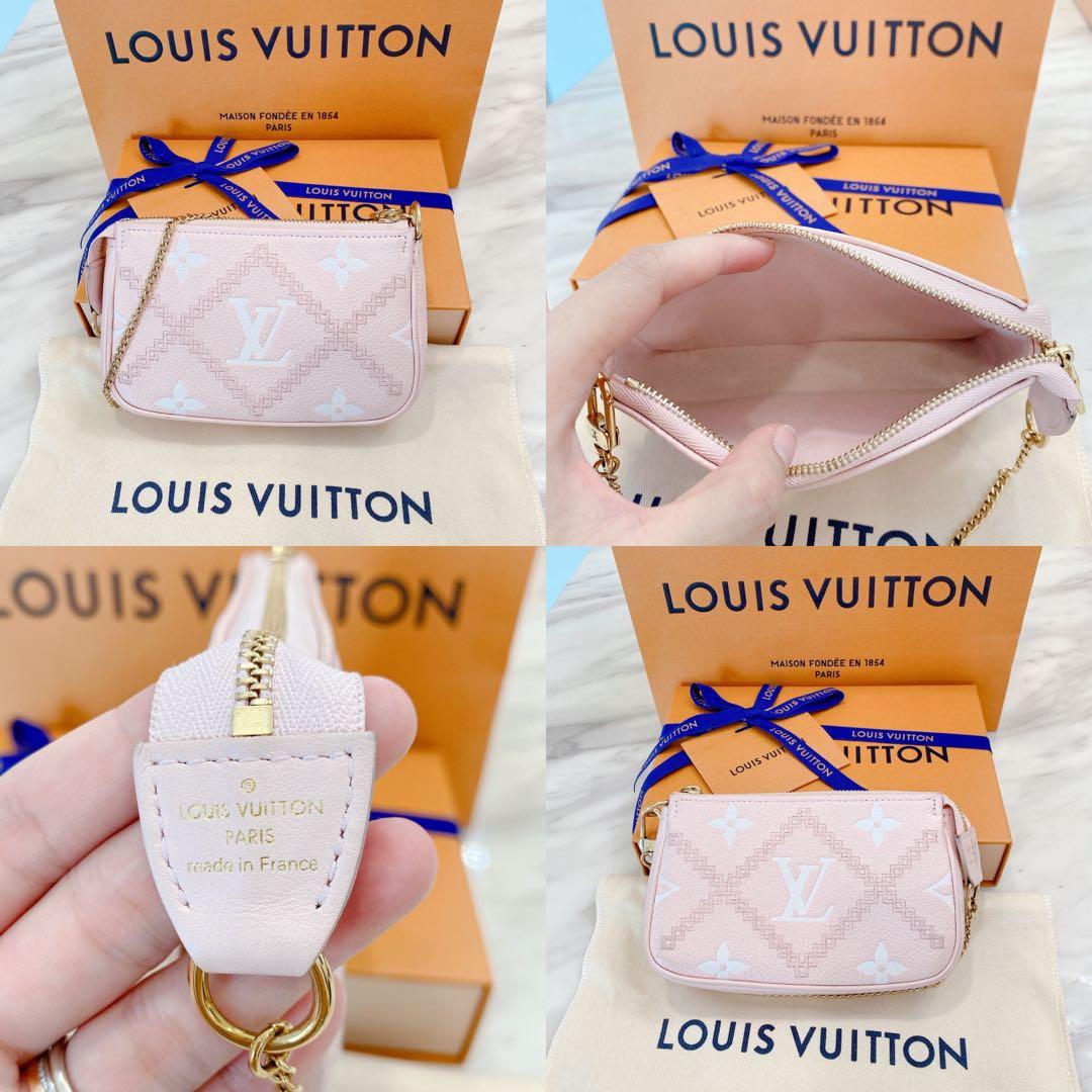 Louis Vuitton Maison Fondee En 1854 Key Pouch, Luxury, Bags & Wallets on  Carousell