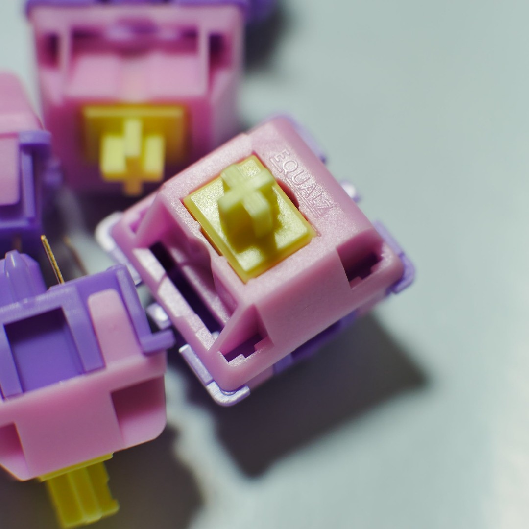 Banana splits linear switches (L+F) x82, Computers & Tech, Parts