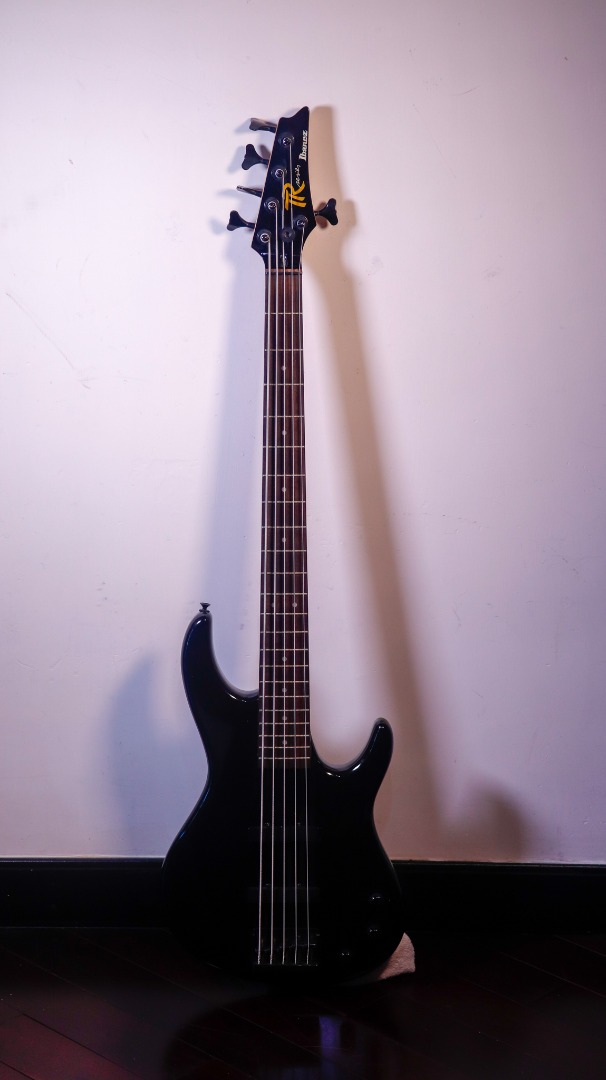 Bass Guitar Ibanez TR Series TRB1 5 BK 5 string bass
