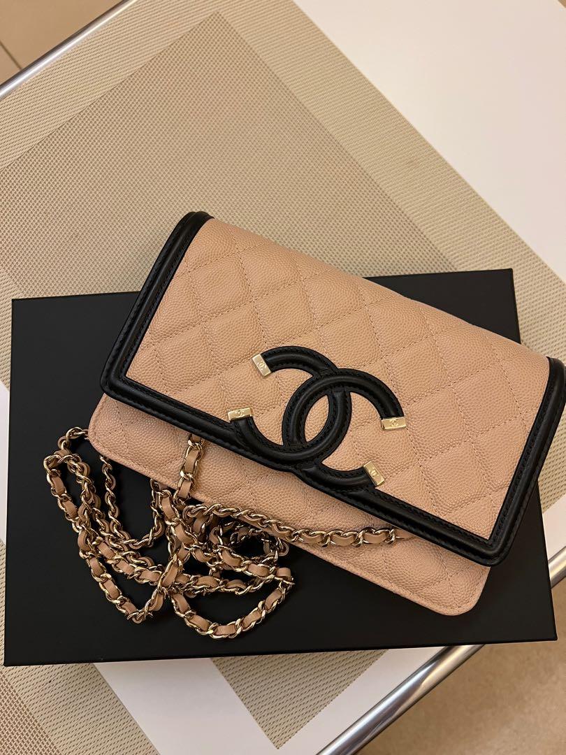 Chanel filigree clearance wallet on chain